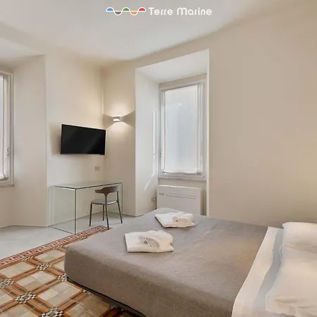 La Maison Du Soleil, Terre Marine * Специя