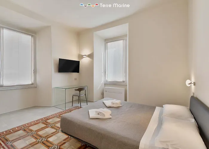 La Maison Du Soleil, Terre Marine * 라스페치아